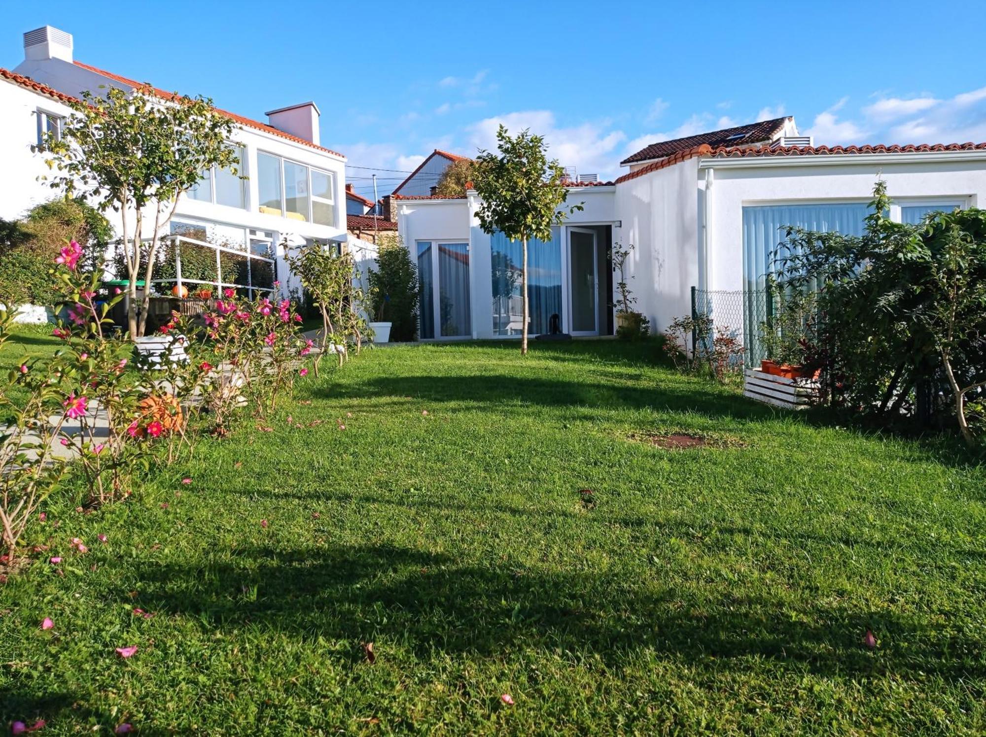 Casas Turisticas Lar Jardin - Parking Privado 圣地亚哥－德孔波斯特拉 外观 照片